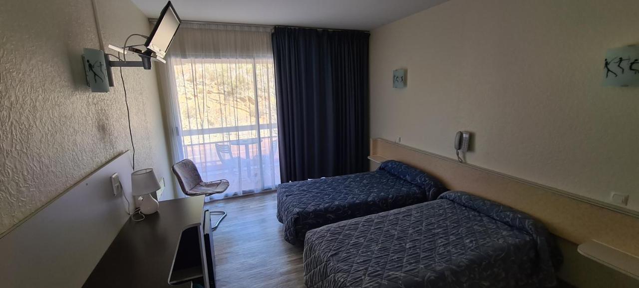 Garabit Hotel Anglards de Saint Flour ภายนอก รูปภาพ