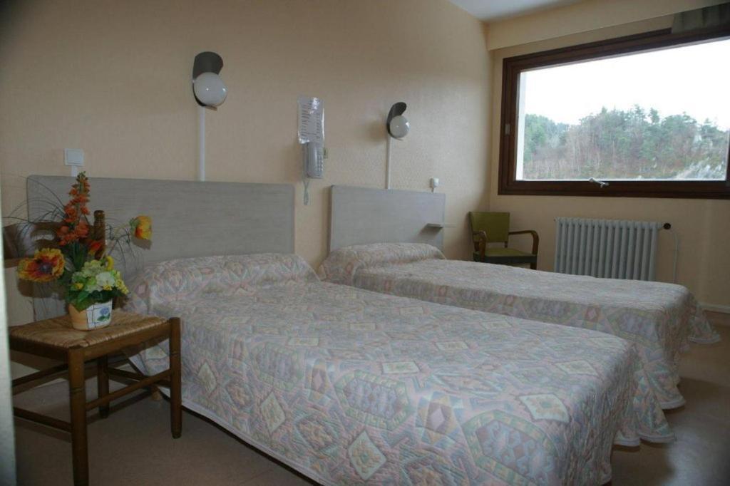 Garabit Hotel Anglards de Saint Flour ภายนอก รูปภาพ