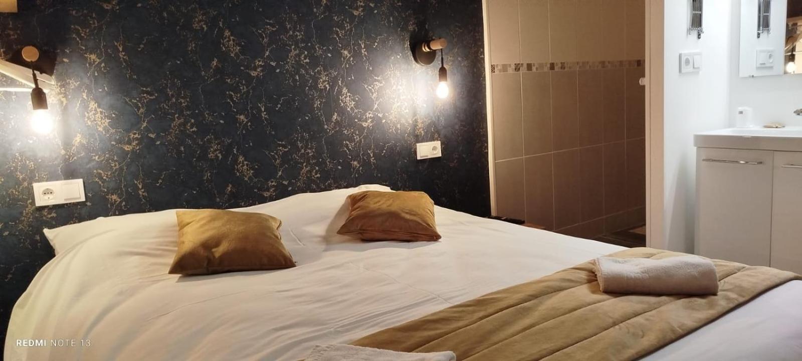 Garabit Hotel Anglards de Saint Flour ภายนอก รูปภาพ